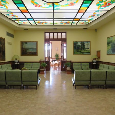 Hotel Antico Borgo Riolo Terme Eksteriør bilde